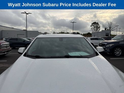 Used 2019 GMC Acadia SLE FWD image 17