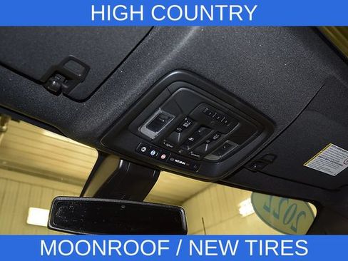 Used 2022 Chevrolet Silverado 3500 High Country w/ Safety Package II AWD/4WD image 32