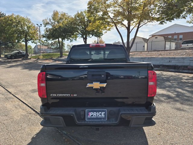 Used 2017 Chevrolet Colorado Z71 AWD/4WD image 6