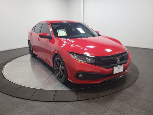 Used 2020 Honda Civic Sport image 2