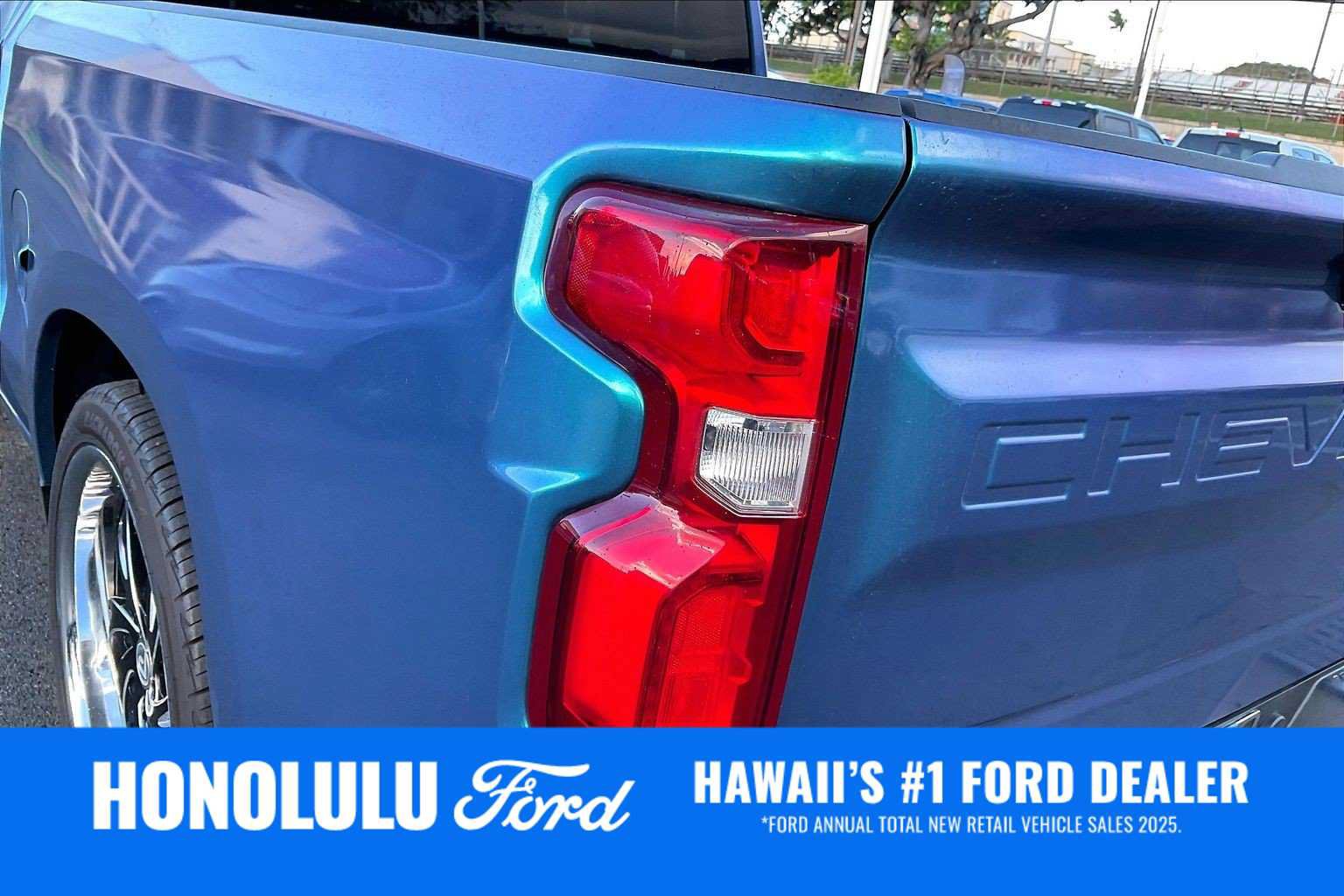 Used 2024 Chevrolet Silverado 1500 RST RWD image 32