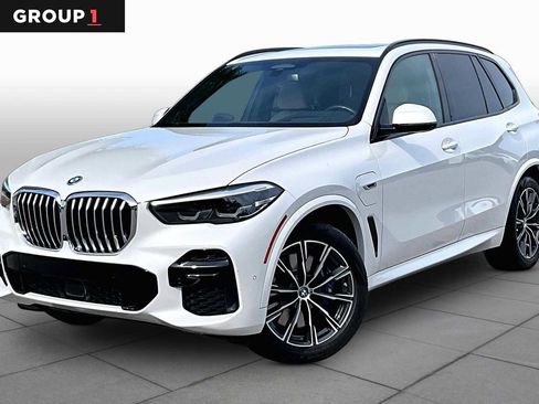 Used 2022 BMW X5 xDrive45e w/ M Sport Package AWD/4WD image 1
