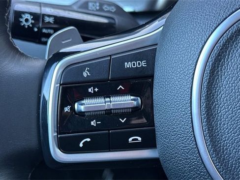 Used 2022 Kia Sorento S image 38