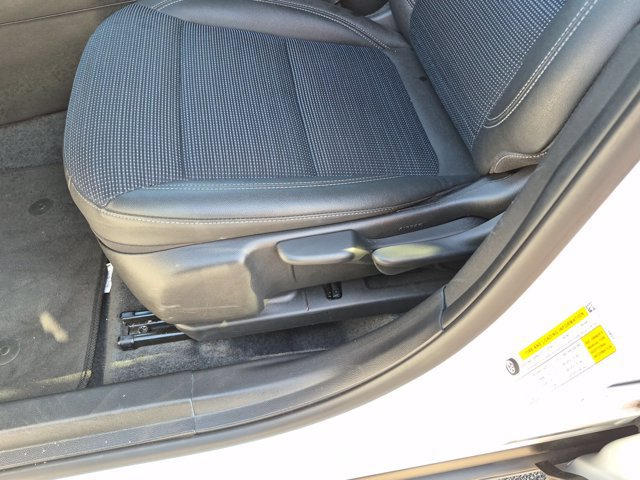 Used 2026 Buick Envista Preferred FWD image 11