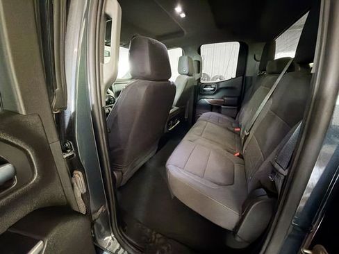 Used 2019 Chevrolet Silverado 1500 RST w/ True North Edition AWD/4WD image 9