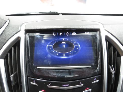 Used 2014 Cadillac SRX FWD image 18