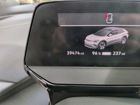 Used 2023 Volkswagen ID.4 Pro image 22