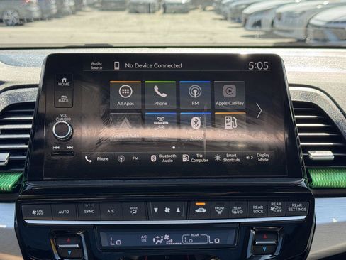 Used 2025 Honda Odyssey EX-L image 26