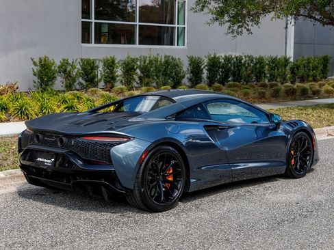 New 2026 McLaren Artura RWD image 6