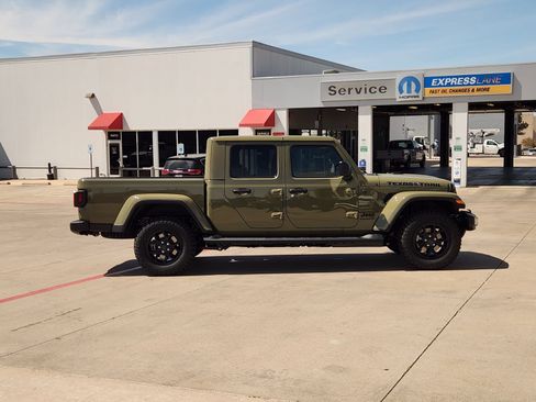 New 2026 Jeep Gladiator Sport AWD/4WD image 7