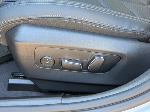 New 2026 BMW 530i xDrive w/ M Sport Package image 16