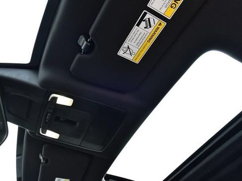 Used 2025 Honda CR-V Sport image 22