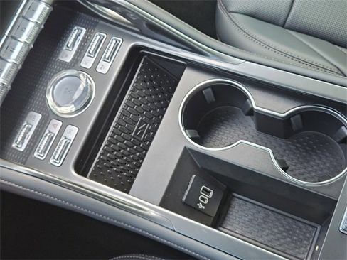 Certified 2024 Lincoln Nautilus Premier w/ Equipment Group 102A image 20