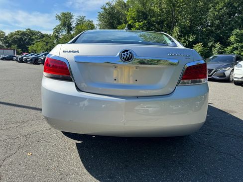 Used 2011 Buick LaCrosse CXL FWD image 4