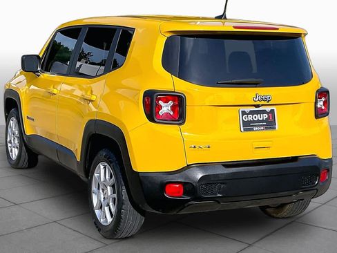 Used 2023 Jeep Renegade Latitude AWD/4WD image 12