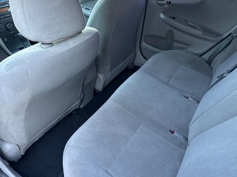 Used 2012 Toyota Corolla L image 14