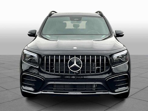 Used 2025 Mercedes-Benz GLB 35 AMG 4MATIC image 3