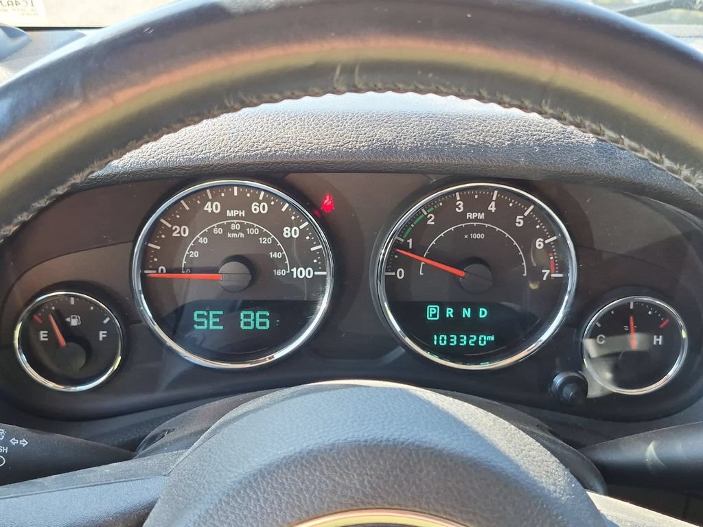 Certified 2016 Jeep Wrangler Sport AWD/4WD image 18
