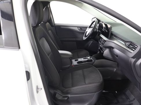 Used 2024 Ford Escape Active w/ Tech Pack #1 AWD/4WD image 35