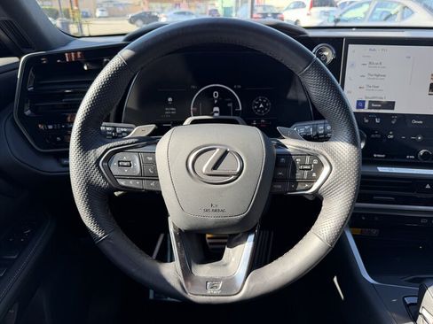 Used 2026 Lexus TX 500h AWD w/ Technology Package image 13