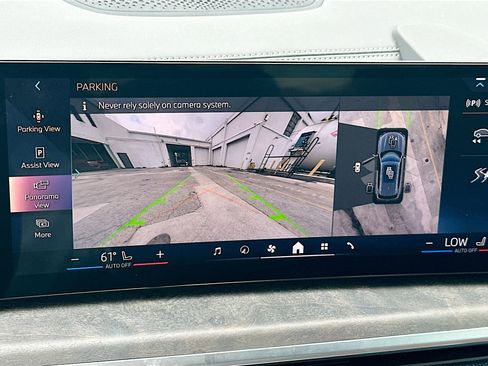 Used 2024 BMW X5 sDrive40i w/ Parking Assistance Package image 15