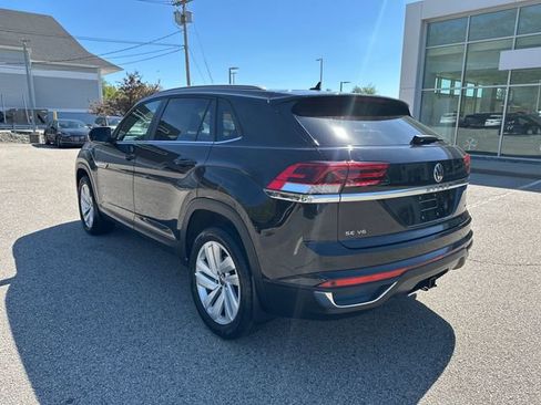 Certified 2020 Volkswagen Atlas Cross Sport SE w/ Panoramic Sunroof Package AWD/4WD image 6