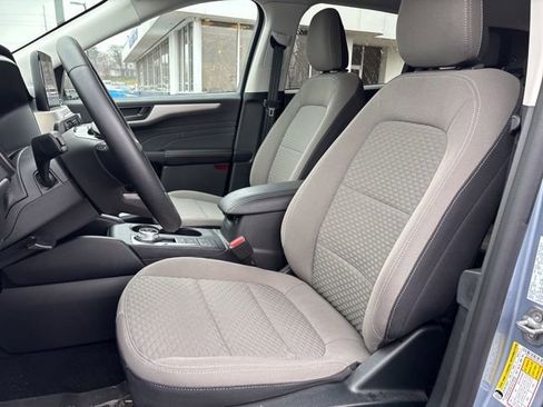 Used 2022 Ford Escape SE w/ Convenience Package image 12