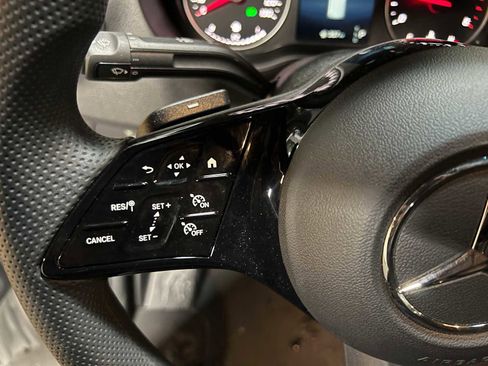 Used 2025 Mercedes-Benz Sprinter 2500 image 23