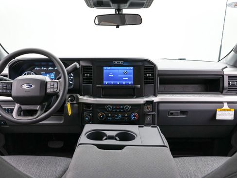 New 2026 Ford F450 XL w/ 360-Degree Camera Package image 15