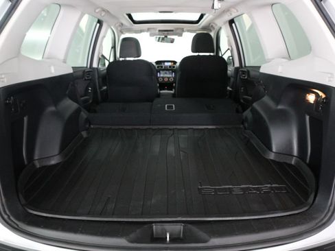 Used 2018 Subaru Forester 2.5i Premium AWD/4WD image 34