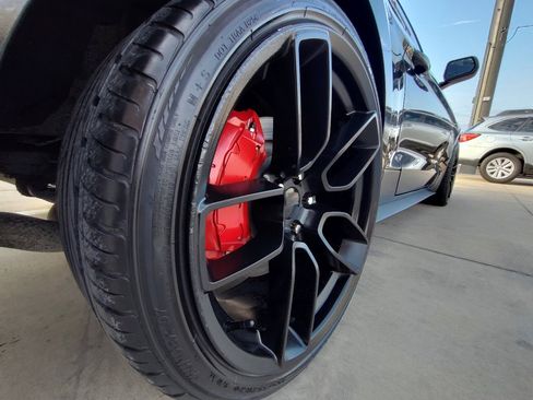 Used 2018 Ford Mustang GT image 10