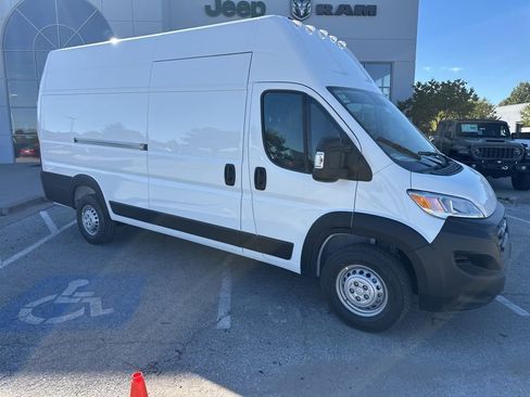 New 2026 RAM ProMaster 3500 w/ Power Group image 42