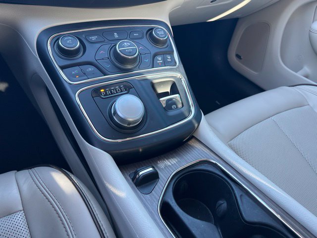 Used 2016 Chrysler 200 C w/ Premium Group AWD/4WD image 19
