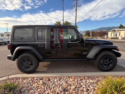 Used 2023 Jeep Wrangler Unlimited AWD/4WD image 5