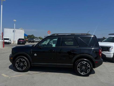 Certified 2025 Ford Bronco Sport Outer Banks w/ Outer Banks Tech Package+ image 2