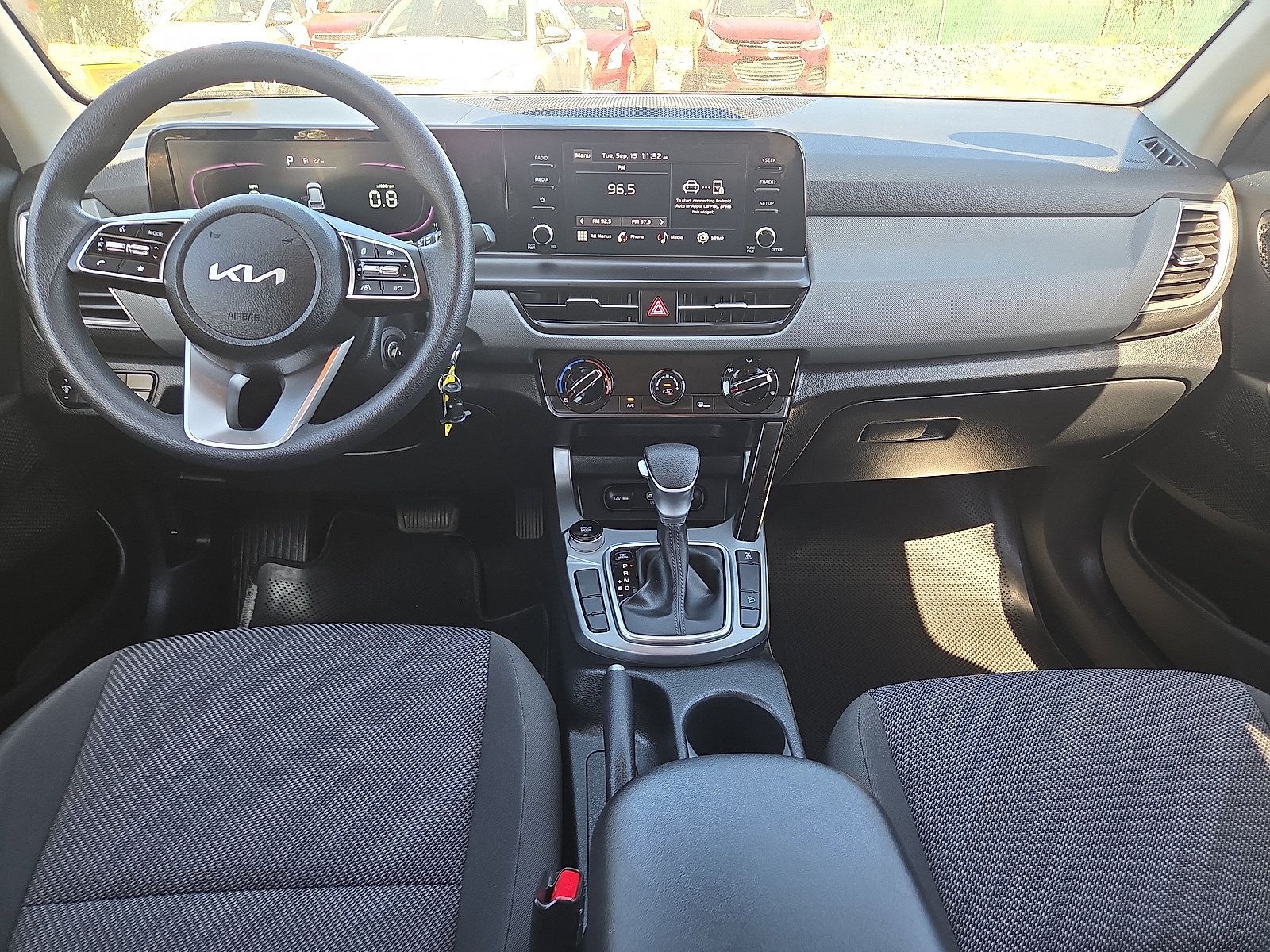Used 2024 Kia Seltos LX AWD/4WD image 23