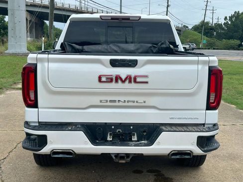 Used 2019 GMC Sierra 1500 Denali w/ Denali Ultimate Package AWD/4WD image 4
