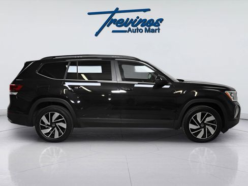 Used 2024 Volkswagen Atlas SE image 5