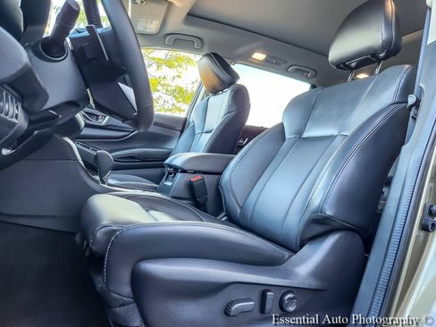 Certified 2026 Subaru Ascent Limited AWD/4WD image 7