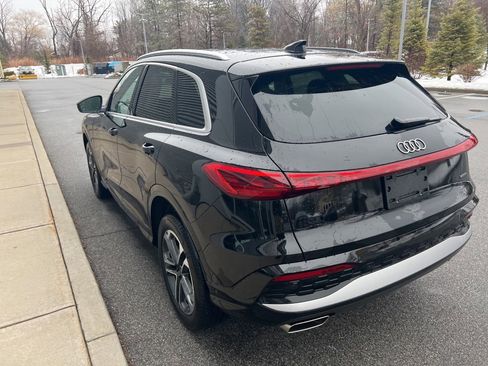 Used 2025 Audi Q5 Premium Plus w/ Premium Plus image 29