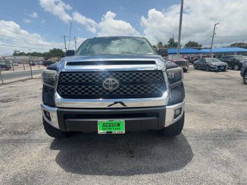 Used 2019 Toyota Tundra SR5 w/ SR5 Upgrade Package AWD/4WD image 3