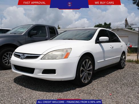 Used 2007 Honda Accord SE image 1