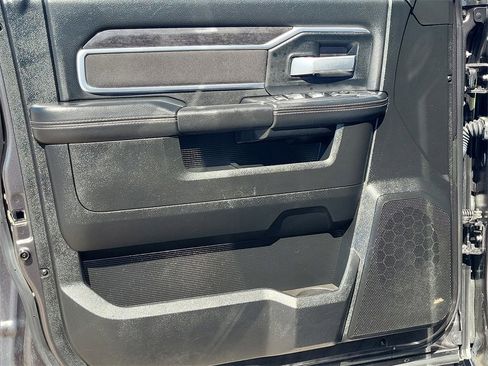 Used 2024 RAM 2500 Big Horn image 6
