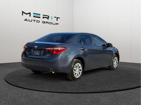 Used 2017 Toyota Corolla LE image 9