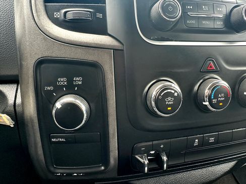 Used 2018 RAM 2500 Tradesman w/ Popular Equipment Group image 34