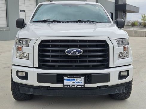 Used 2017 Ford F150 XLT w/ Equipment Group 302A Luxury image 8