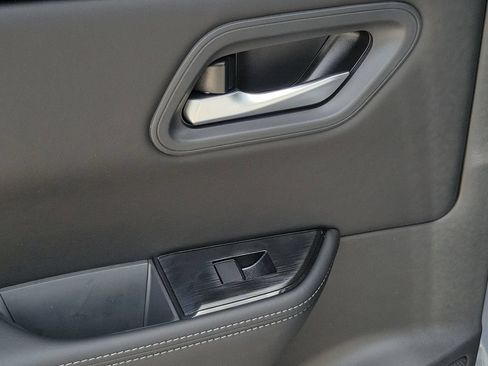 New 2026 Nissan Rogue SV FWD image 14