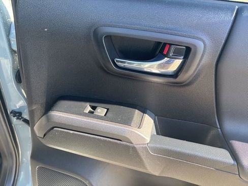 Certified 2023 Toyota Tacoma TRD Off-Road w/ Technology Package image 14