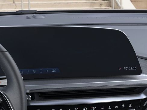 New 2025 Cadillac Lyriq Luxury w/ LPO, Floor Liner Package AWD/4WD image 20