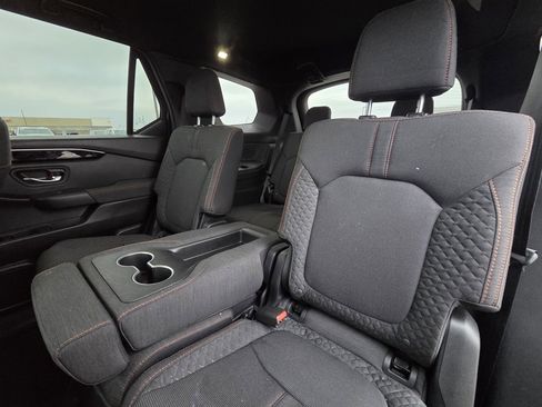 Used 2025 Honda Pilot Sport image 24